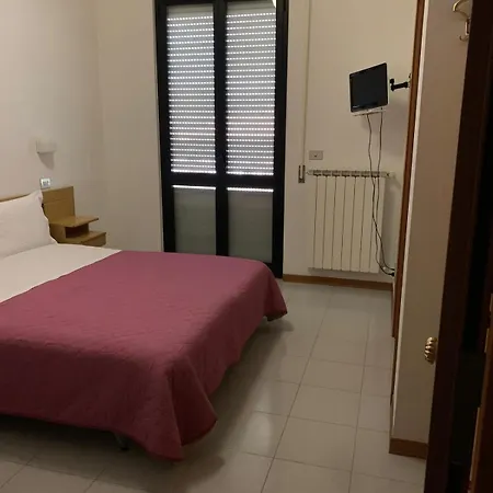 Ξενοδοχείο Ferrara